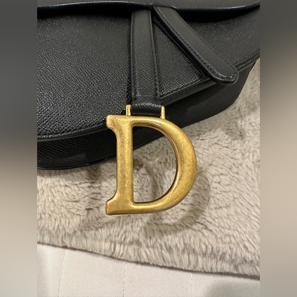Dior Grained Leather Black Saddle with Strap - Picture 3 of 13